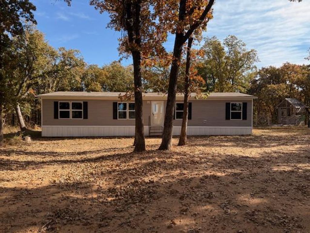 10693 Chandler Way, Mcloud, OK 74851