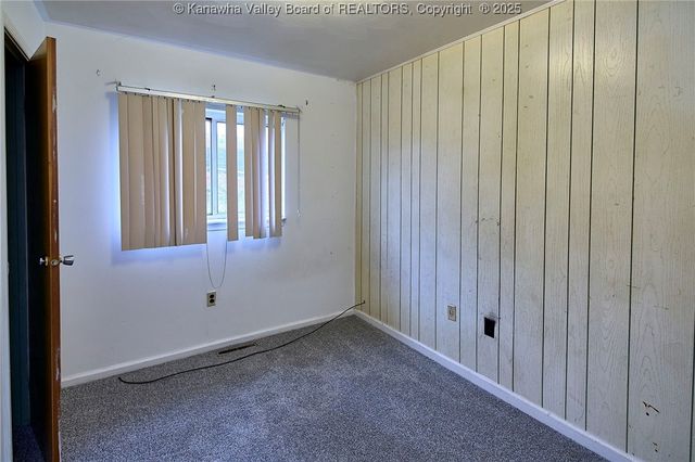 1337 Mountain Drive, South Charleston, WV 25303