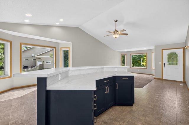 315 Maust Way, Horace, ND 58047