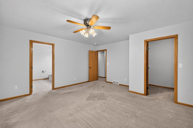 315 Maust Way, Horace, ND 58047