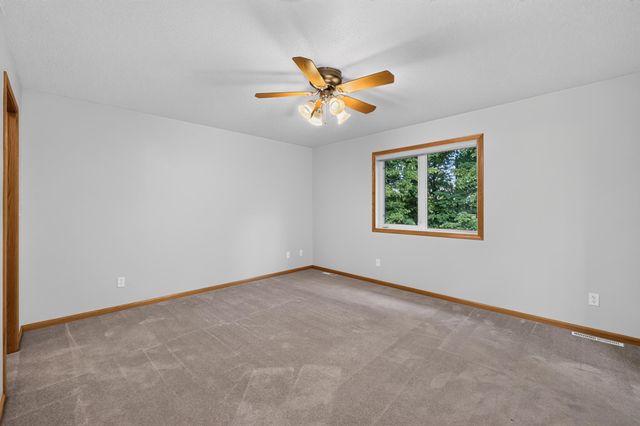 315 Maust Way, Horace, ND 58047