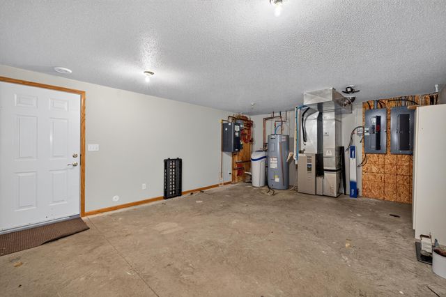 315 Maust Way, Horace, ND 58047