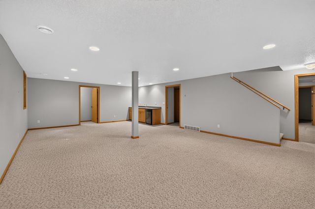 315 Maust Way, Horace, ND 58047