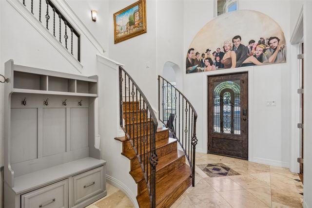 8525 Briarwood Lane, Dallas, TX 75209