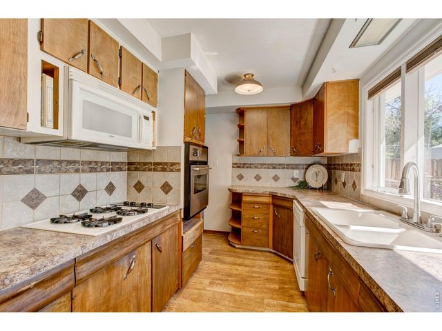 2808 Gardner Pl, Laporte, CO 80535