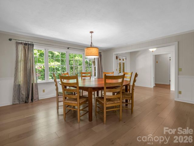 7 Hearthstone Lane, Landrum, SC 29356