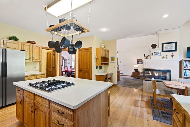 1405 Mayflower Drive, Northfield, MN 55057