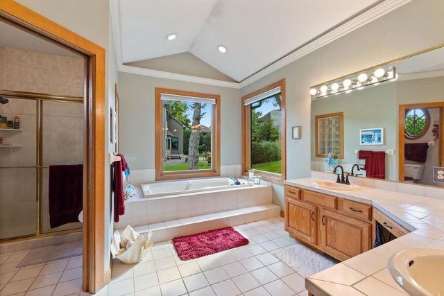 1405 Mayflower Drive, Northfield, MN 55057