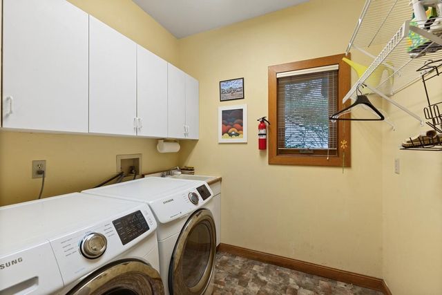 1405 Mayflower Drive, Northfield, MN 55057