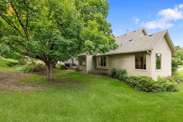 1405 Mayflower Drive, Northfield, MN 55057
