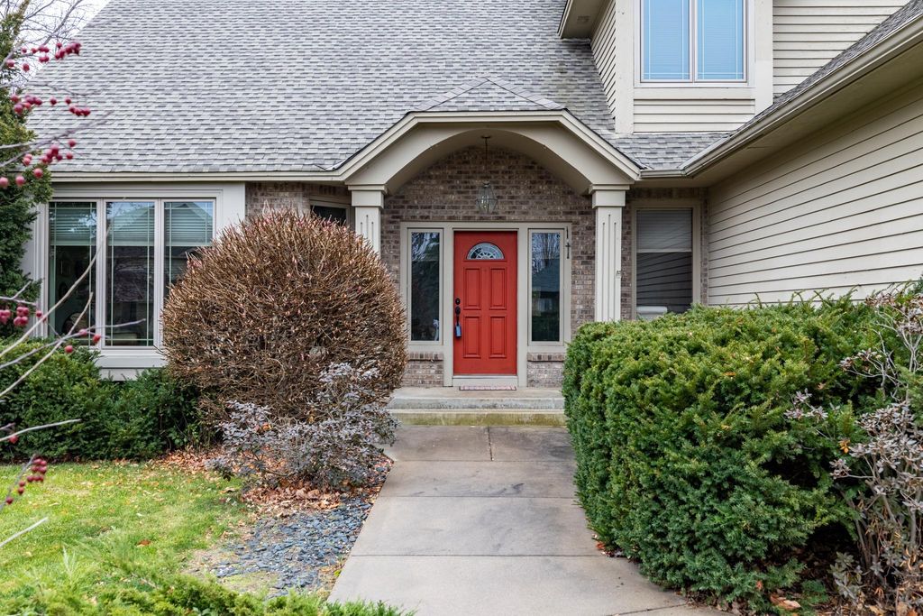 1405 Mayflower Drive, Northfield, MN 55057