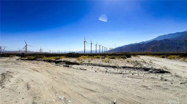7 Dillon, Desert Hot Springs, CA 92240