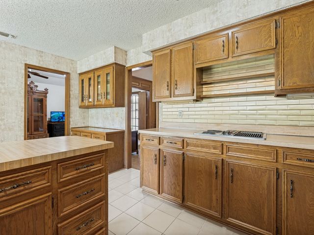 304 FORESTCREST Lane, Coppell, TX 75019