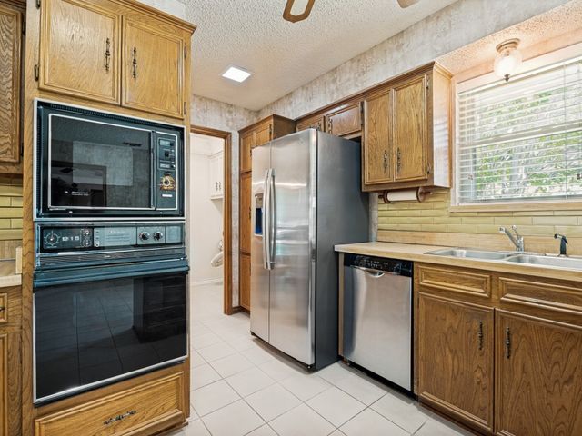 304 FORESTCREST Lane, Coppell, TX 75019