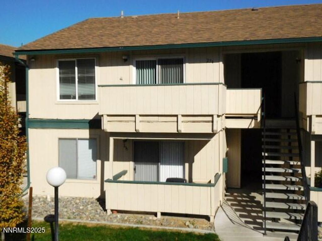 3952 Clear Acre Lane APT 275, Reno, NV 89512