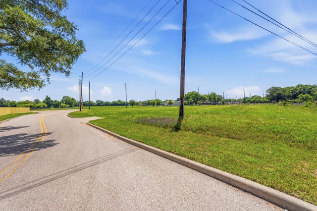 0000 Mueschke Road, Tomball, TX 77377