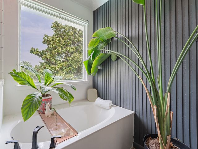 4741 N Cascades Street, Fort Worth, TX 76137