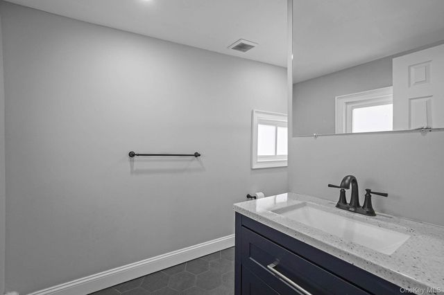 78 Adirondack Drive, Selden, NY 11784