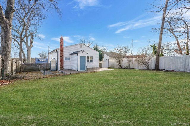 78 Adirondack Drive, Selden, NY 11784