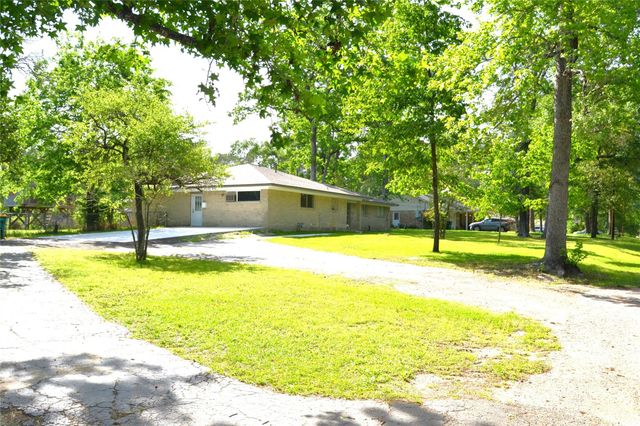 101 Summit Drive, Conroe, TX 77303