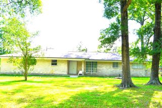 101 Summit Drive, Conroe, TX 77303