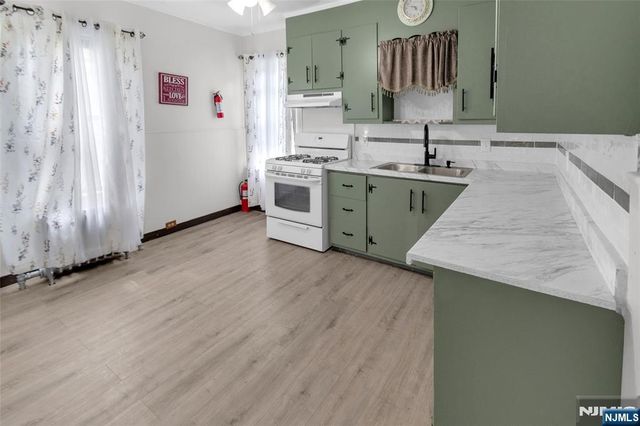 558 Argyle Avenue 2, Orange, NJ 07050