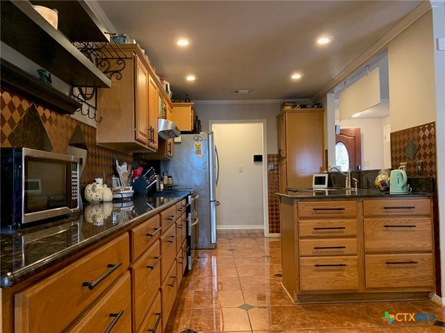 3002 Veterans Avenue, Copperas Cove, TX 76522