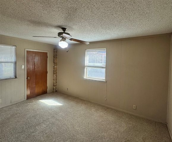 3904 Cimmaron Trail, De Cordova, TX 76049