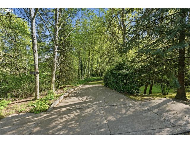 11015 Sw 41ST Ave, Portland, OR 97219