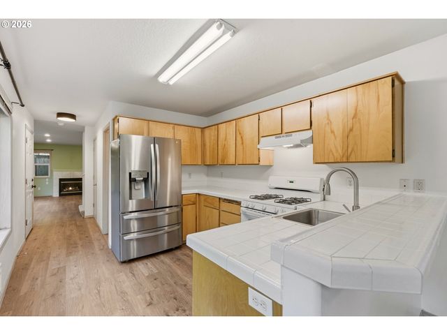 11015 Sw 41ST Ave, Portland, OR 97219