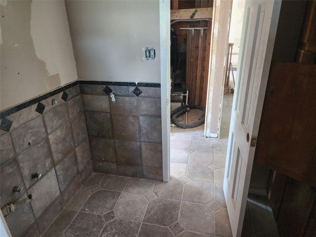 1118 County Road 47, Angleton, TX 77515