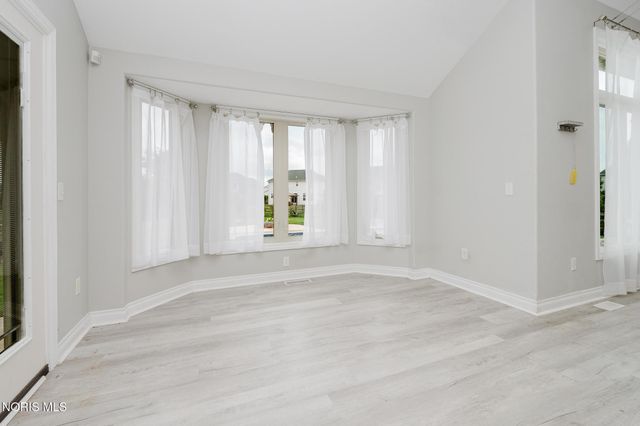 14780 Prairie Lake Drive, Perrysburg, OH 43551