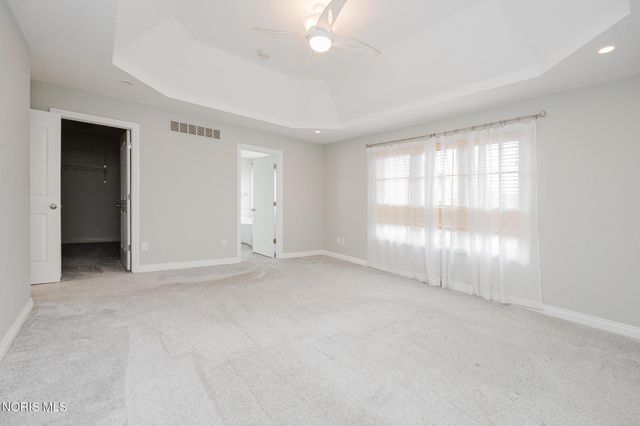 14780 Prairie Lake Drive, Perrysburg, OH 43551