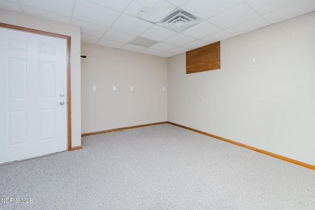 14780 Prairie Lake Drive, Perrysburg, OH 43551
