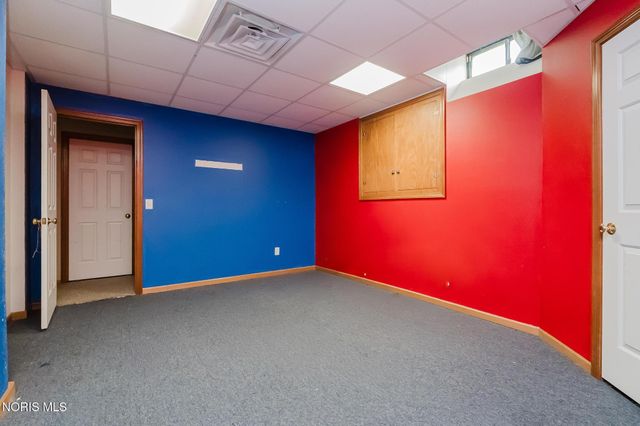 14780 Prairie Lake Drive, Perrysburg, OH 43551