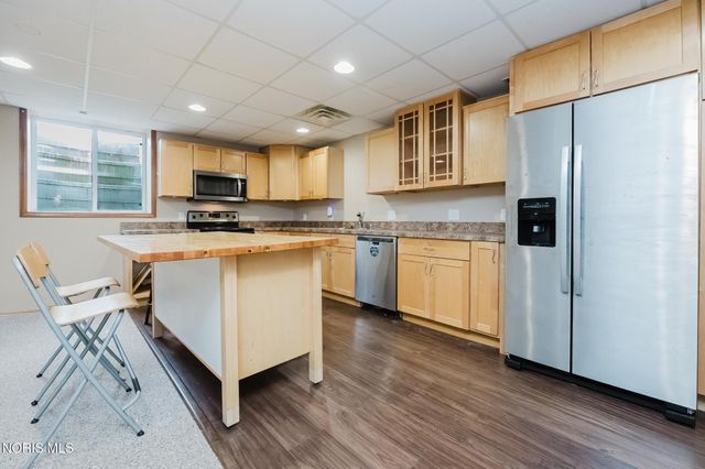 14780 Prairie Lake Drive, Perrysburg, OH 43551