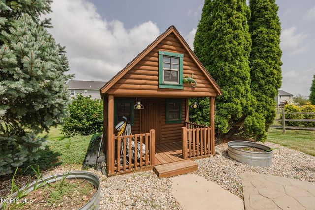 14780 Prairie Lake Drive, Perrysburg, OH 43551
