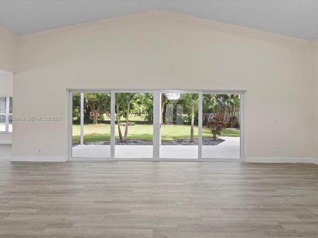 1124 NW 130th Ter 1124, Sunrise, FL 33323