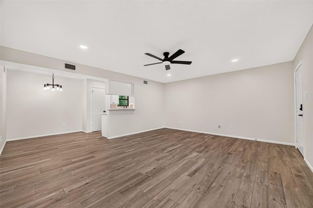 106 Little Bill Lane, Willis, TX 77378