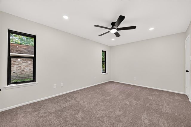 106 Little Bill Lane, Willis, TX 77378