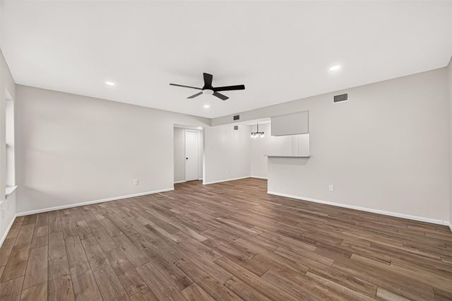 106 Little Bill Lane, Willis, TX 77378