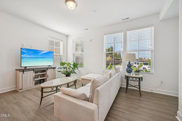 600 Market Grove Drive 100, Wake Forest, NC 27587