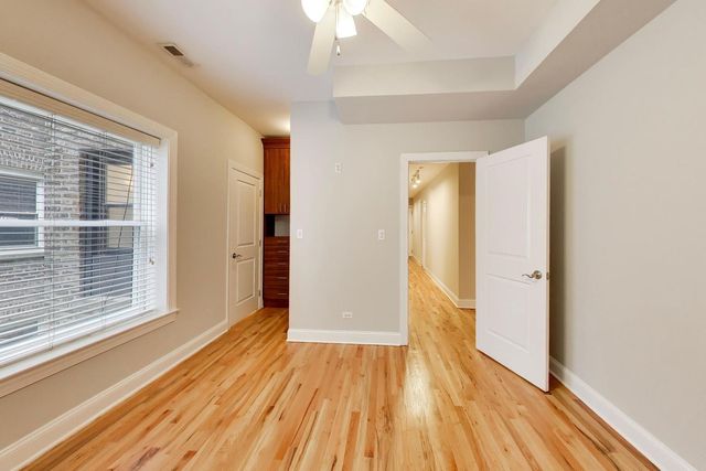 4753 N Beacon Street 2, Chicago, IL 60640