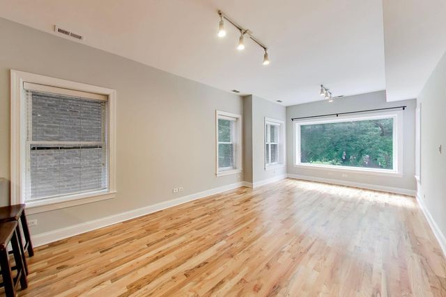 4753 N Beacon Street 2, Chicago, IL 60640