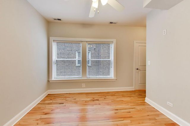 4753 N Beacon Street 2, Chicago, IL 60640