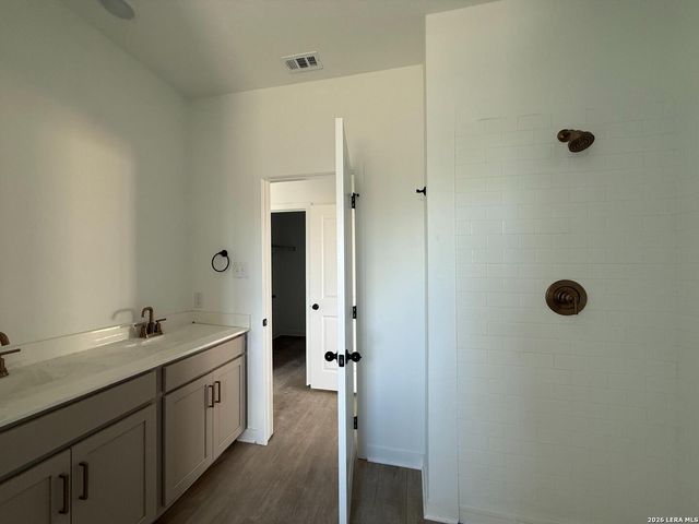 415 Nottabi Rd, Adkins, TX 78101