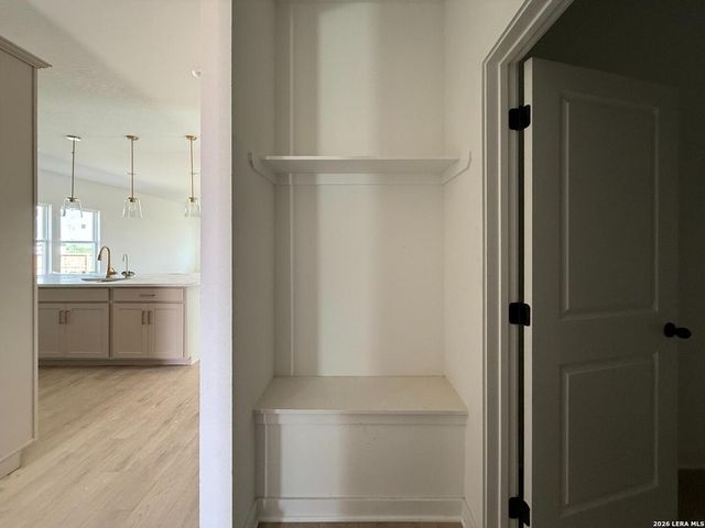 415 Nottabi Rd, Adkins, TX 78101