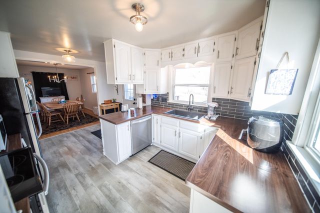 930 13th Avenue NE, Rochester, MN 55906