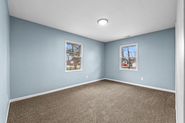 208 E Avenue A, Griffith, IN 46319