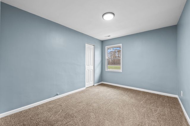 208 E Avenue A, Griffith, IN 46319